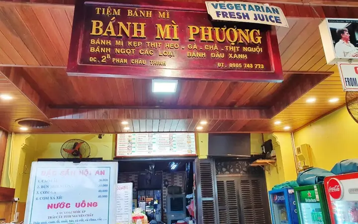 Bánh Mì Phượng Hội An: Đánh Giá, Địa Chỉ, Và Bí Quyết Hương Vị Khiến Khách Xếp Hàng Dài