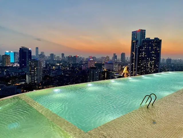 Bể Bơi Xịn Nhất Hà Nội 2026: Top 10 Địa Điểm Sang Chảnh, Rộng Rãi Và Tiện Nghi