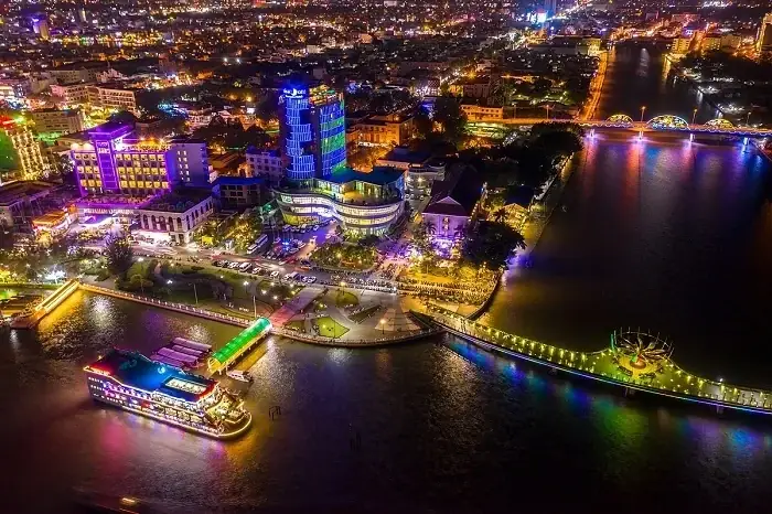 Bến Ninh Kiều Có Gì Vui? Hướng Dẫn Khám Phá Ăn Uống, Giải Trí Và Hoạt Động Buổi Tối