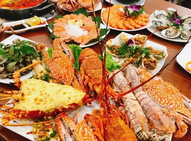 Top 10 Buffet Hải Sản Buôn Ma Thuột: Địa Chỉ, Giá, Món Ăn Nổi Bật Và Mẹo Đặt Chỗ Top 10 Buffet Hải Sản Buôn Ma Thuột: Địa Chỉ, Giá, Món Ăn Nổi Bật Và Mẹo Đặt Chỗ