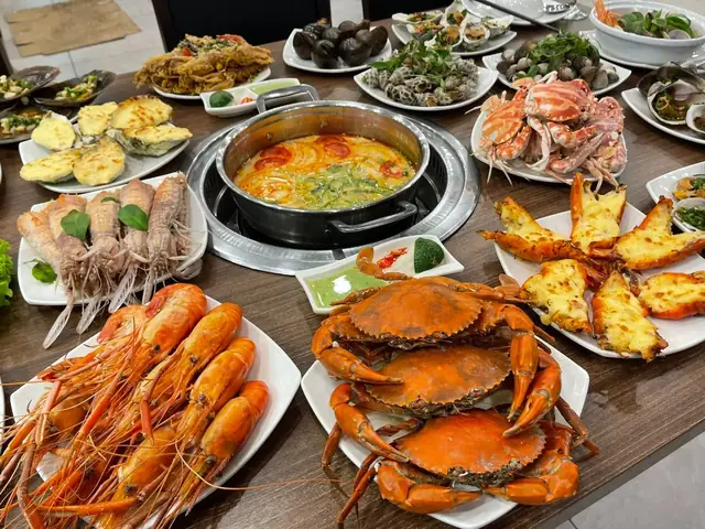 Top 12 Quán Buffet Hải Sản Hà Nội: Danh Sách, Giá, Địa Chỉ Và Mẹo Chọn Cho Thực Khách