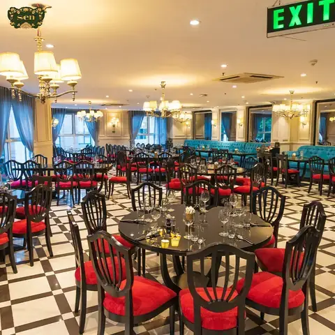 Hướng Dẫn Chi Tiết Buffet Maison Sen Lý Thái Tổ: Địa Chỉ, Thực Đơn, Giá Và Cách Đặt Chỗ