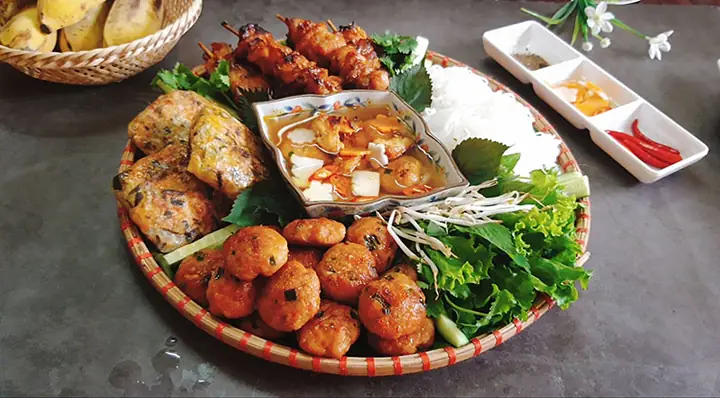 Top 10 Quán Bún Chả Tô Hiệu Hà Nội Mà Bạn Không Nên Bỏ Lỡ
