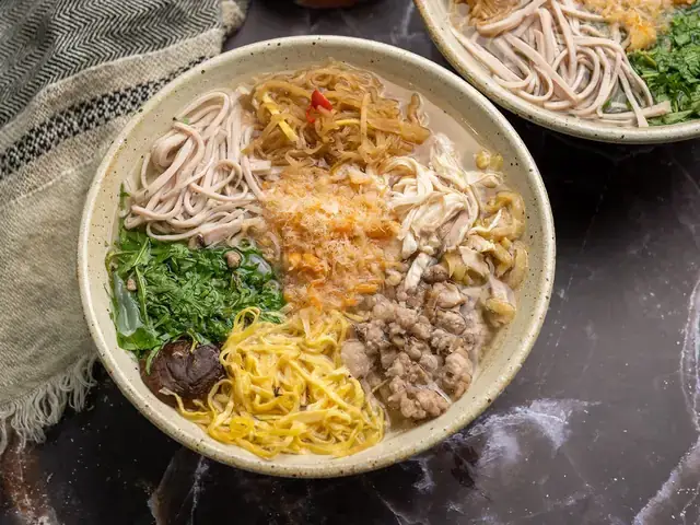Bún Thang Có Nguồn Gốc Từ Đâu? Lịch Sử, Địa Bàn Sinh Ra Và Câu Chuyện Đằng Sau Món Ăn Hà Nội