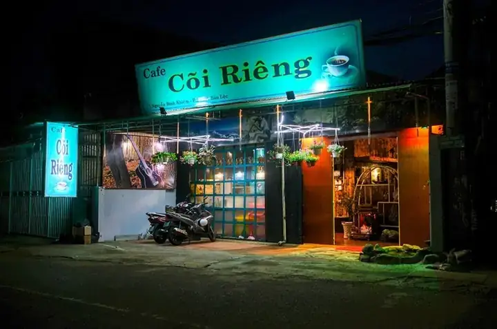 Cà Phê Cõi Riêng Bảo Lộc – Địa Chỉ, Thực Đơn, Giờ Mở Cửa Và Trải Nghiệm Đặc Trưng