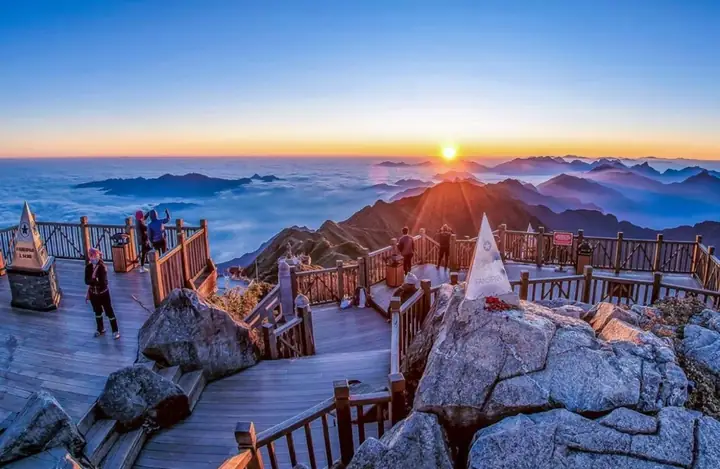 Top 16 Địa Điểm Du Lịch Sapa Không Thể Bỏ Qua 2026 – Hướng Dẫn Chi Tiết Cho Du Khách