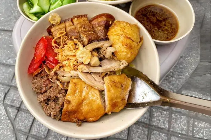 Top 15 Món Ăn Ngon Ở Hà Nội Bạn Không Thể Bỏ Qua