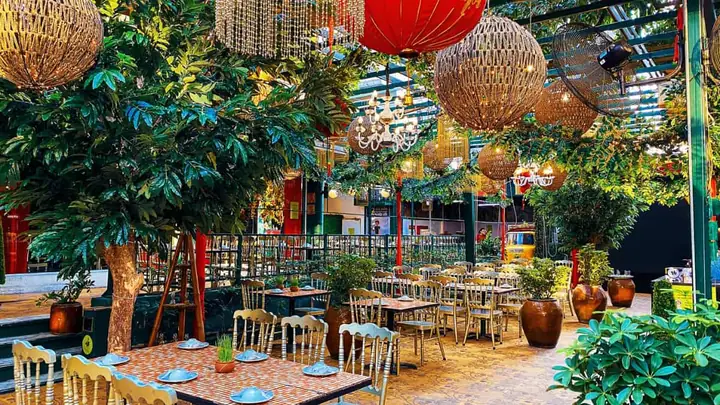 Top 33 Quán Ăn Ngon Ở Quận 1: Địa Chỉ, Giá Cả & Phong Cách Cho Mọi Thực Khách