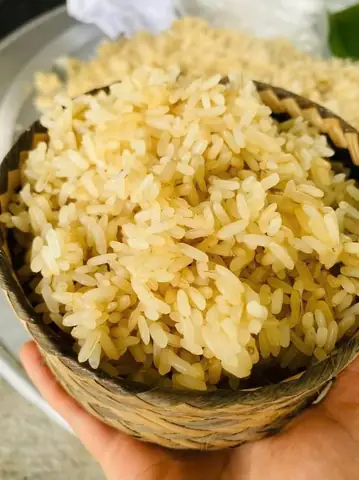 Cách Nấu Gạo Nếp Tú Lệ Ngon Dẻo Chuẩn Nhà: Hướng Dẫn Chi Tiết Từng Bước