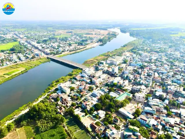 Khám Phá 8 Cảnh Đẹp Nhất Bình Sơn, Quảng Ngãi – Hướng Dẫn Du Lịch Chi Tiết Cho Du Khách