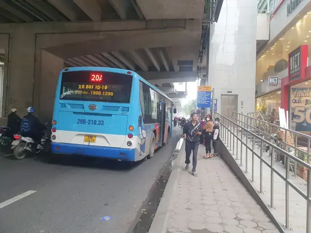 Các Bến Xe Buýt Gần Cầu Giấy: Địa Chỉ, Tuyến Và Cách Di Chuyển Nhanh Chóng