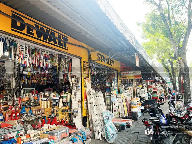 Chợ Dân Sinh Bán Gì? Danh Sách Đầy Đủ Các Mặt Hàng Và Hướng Dẫn Mua Sắm