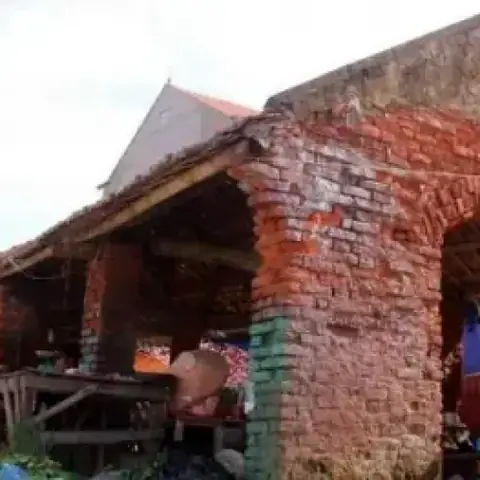 Khám Phá Chợ Xưa An Lư – Thủy Nguyên, Hải Phòng: Địa Điểm Ăn Vặt, Mua Sắm Và Giờ Mở Cửa