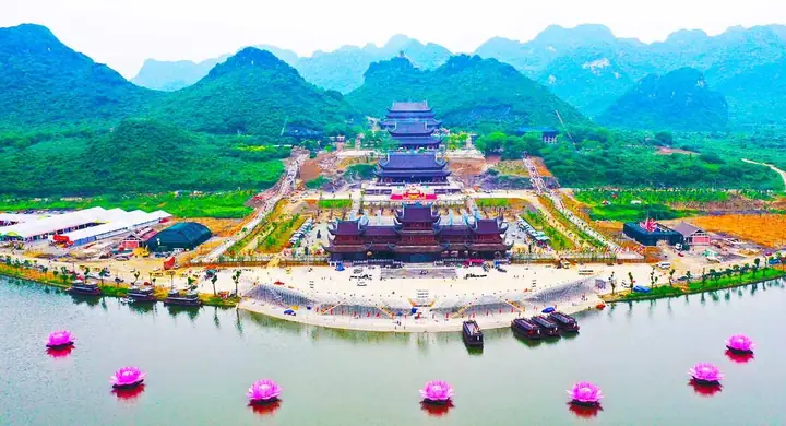 Chùa Tam Chúc Nằm Ở Đâu? Địa Chỉ Chi Tiết Và Hướng Dẫn Đến Thánh Địa Hà Nam