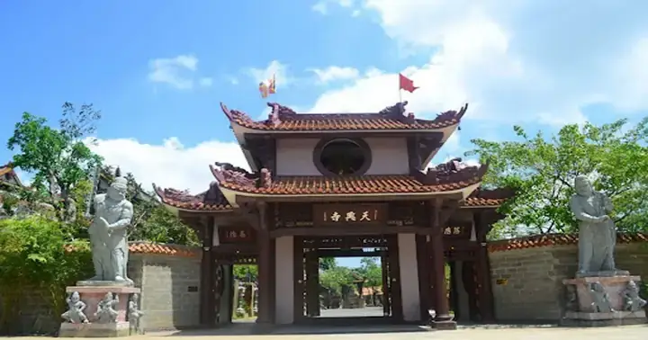Khám Phá Chùa Thiên Hưng (bình Định): Lịch Sử, Kiến Trúc Và Mối Liên Hệ Với Gia Đình Trần Bắc Hà