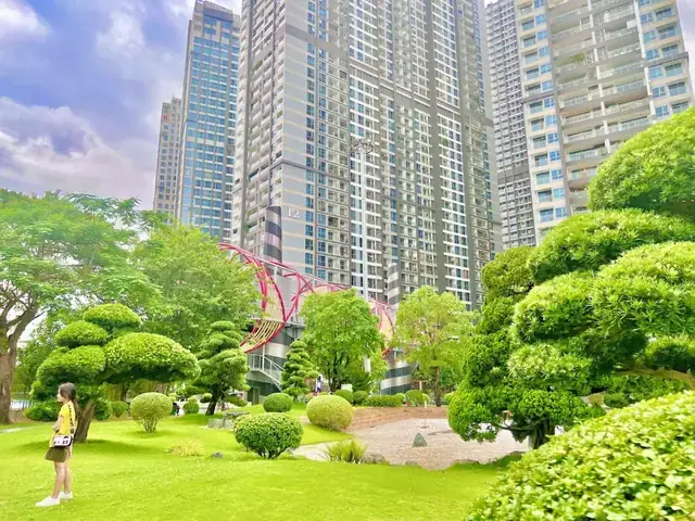 Công Viên Landmark 81: Địa Chỉ, Giờ Mở Cửa, Giá Vé Và Các Điểm Tham Quan Chính