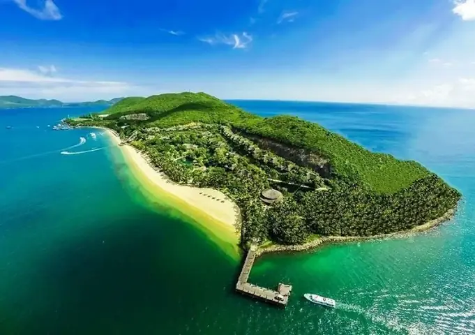 Hướng Dẫn Du Lịch Đảo Hòn Mun Nha Trang: Cách Đến, Hoạt Động & Mẹo Thú Vị