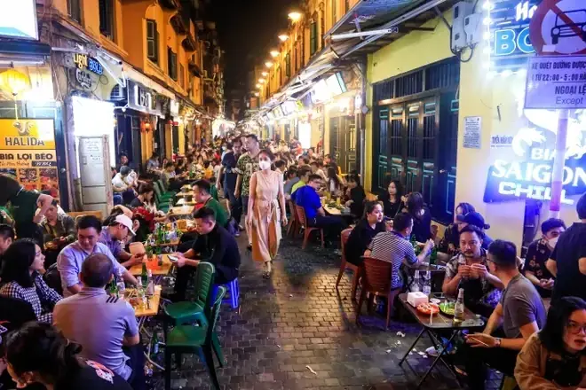Top 30 Địa Điểm Ăn Chơi Hà Nội: Hướng Dẫn Chi Tiết Cho Người Yêu Phố Đêm