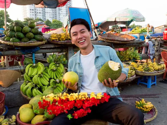 Khám Phá Phong Cách Du Lịch Của Khoai Lang Thang: Hành Trình, Mẹo & Địa Điểm Nổi Bật
