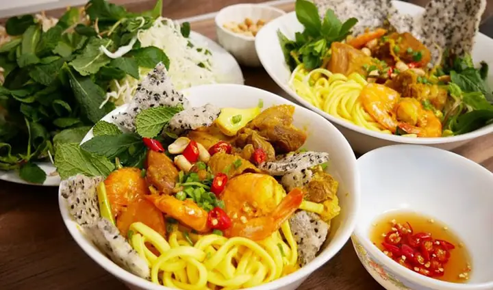 Du Lịch Hội An Ăn Gì? 20 Món Đặc Sản Không Thể Bỏ Qua Cho Du Khách