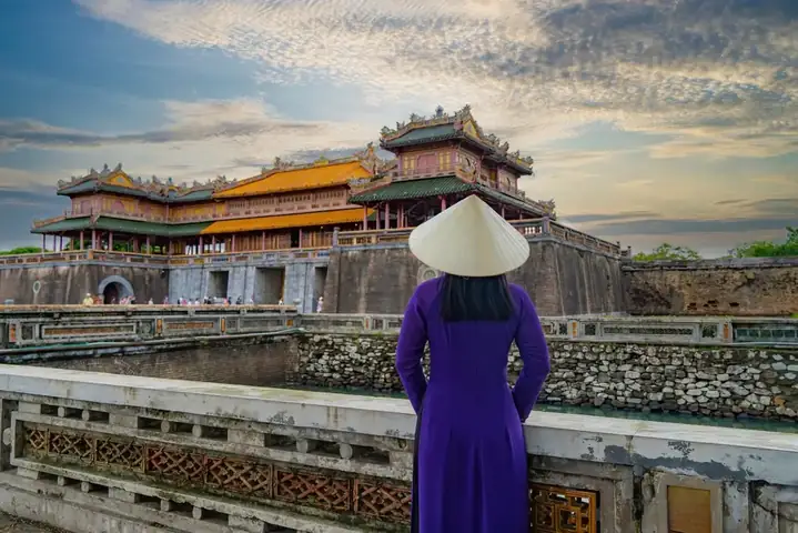 Du Lịch Huế Đi Những Đâu? Top 10 Điểm Đến Không Thể Bỏ Lỡ Cho Chuyến Đi Của Bạn