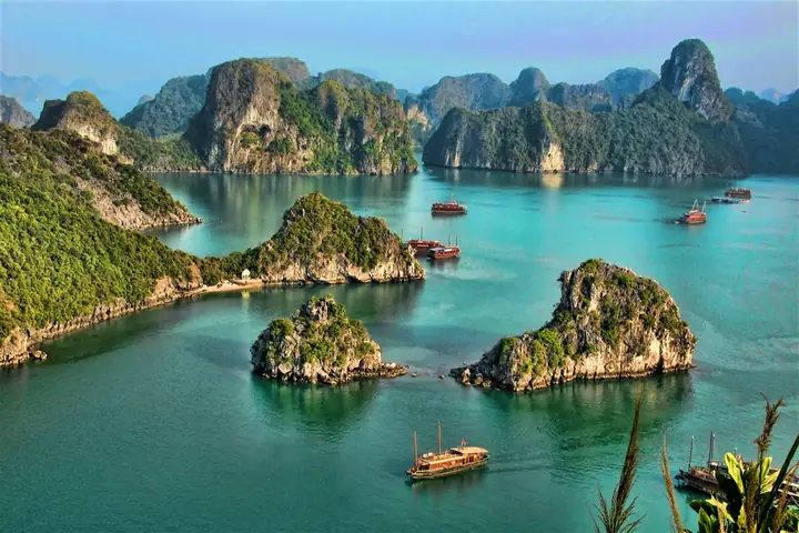 Cách Di Chuyển Nhanh Nhất Từ Hà Nội Tới Vịnh Hạ Long: Lộ Trình, Thời Gian, Chi Phí