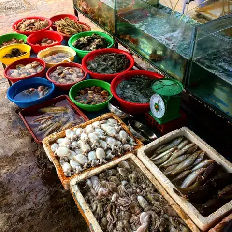 Hải Sản Phan Thiết Ngon Rẻ: Top 10 Quán Ăn Và Chợ Hải Sản Giá “hạt Dẻ” Cho Du Khách