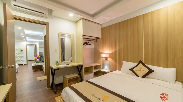 Hanoi By Night Hotel Nha Trang – Đánh Giá Chi Tiết, Giá Phòng & Các Tiện Nghi Cho Du Khách