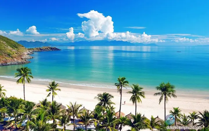 Ảnh Bãi Biển Đà Nẵng Đẹp Nhất: Top 10 Địa Điểm & Nguồn Tải Miễn Phí