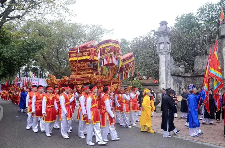 Hình Ảnh Lễ Hội Cổ Loa: Tổng Hợp Các Khoảnh Khắc, Hoạt Động Và Cách Chiêm Ngưỡng