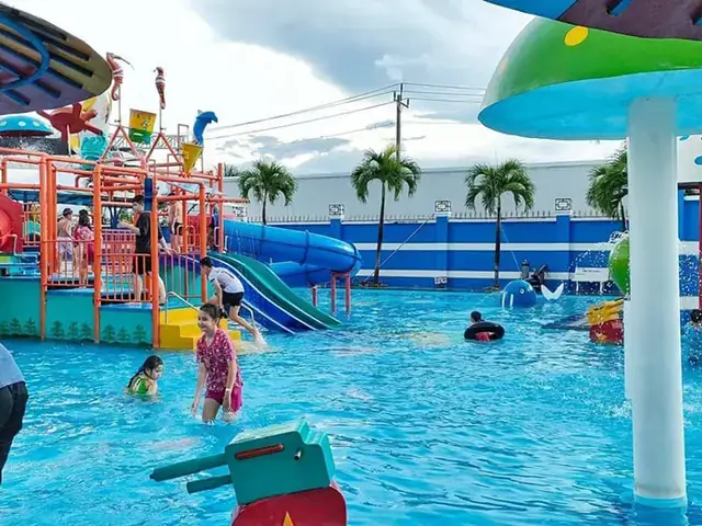 Hồ Bơi Lớn Nhất Bến Tre: Địa Chỉ, Kích Thước, Giá Vé & Các Tiện Ích Nổi Bật