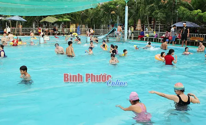 Hồ Bơi Tân Bình Đồng Xoài – Địa Chỉ, Giờ Mở Cửa, Giá Vé Và Thông Tin Liên Hệ