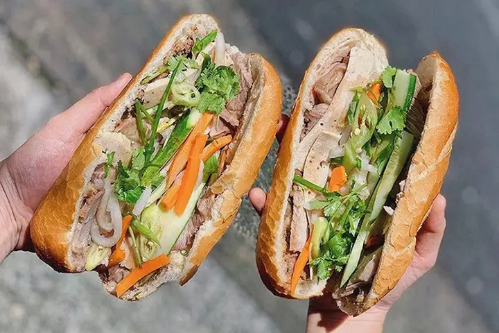 Cách Làm Bánh Mì Hội An Chuẩn Nhà Nghề: Hướng Dẫn Chi Tiết Từ Vỏ Tới Nhân