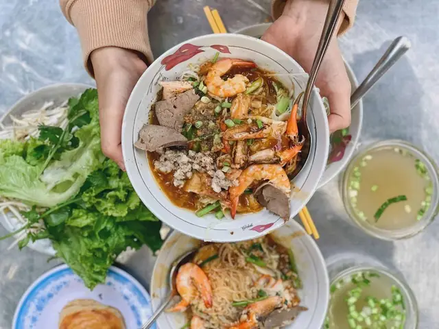 Hủ Tiếu Thanh Xuân: Lịch Sử Hơn 70 Năm, Địa Chỉ & Thực Đơn “đỉnh” Ở Sài Gòn