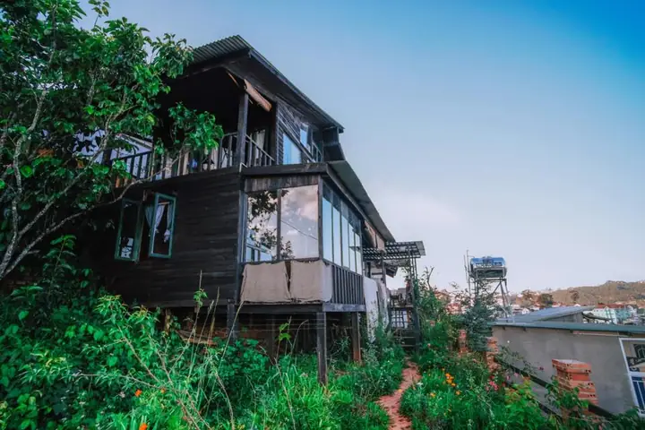 Đánh Giá Chi Tiết Jang & Min’s House Đà Lạt: Địa Chỉ, Giá Phòng, Cách Đặt Và Trải Nghiệm