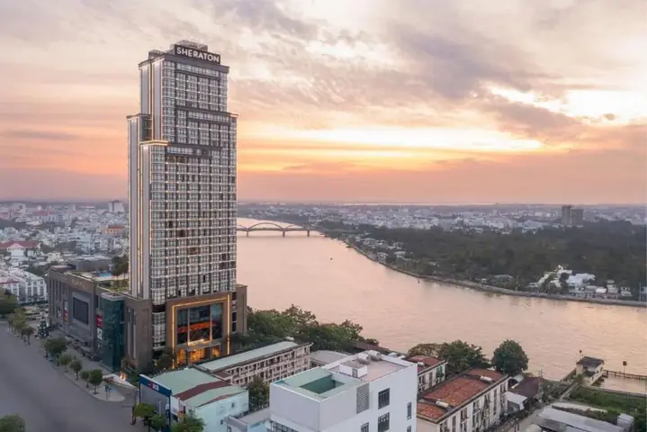 Top 5 Khách Sạn 5 Sao Ở Cần Thơ: Đánh Giá, Giá Phòng, Vị Trí & Tiện Nghi