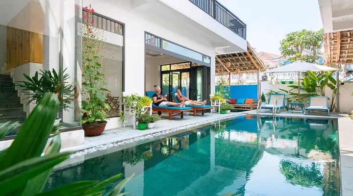 Top 10 Khách Sạn Gần Bãi Biển An Bàng – Đánh Giá, Giá Phòng & Tiện Nghi