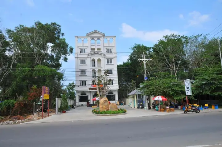 Chi Tiết Khách Sạn Gold Beach Phú Quốc: Vị Trí, Phòng, Giá Và Cách Đặt Phòng