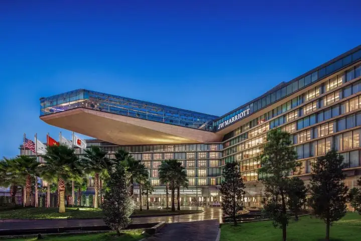 Khám Phá Jw Marriott Hotel Hanoi: Vị Trí, Phòng, Giá Và Tiện Nghi 2026