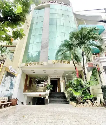Khách Sạn Quỳnh Anh Quận 9 – Địa Chỉ, Tiện Nghi, Đánh Giá Và Cách Đặt Phòng
