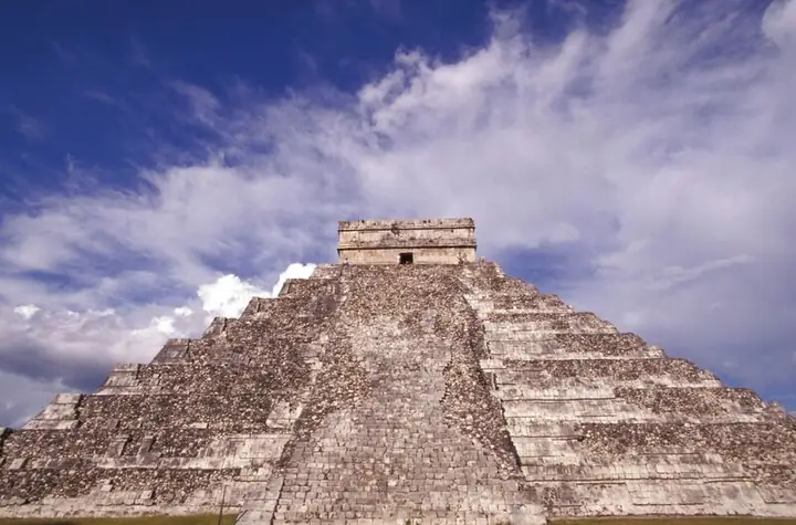 Khám Phá Khu Di Tích Chichén Itzá Mexico: Lịch Sử, Kiến Trúc Và Hướng Dẫn Du Lịch
