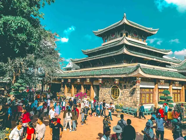 Hướng Dẫn Chi Tiết Du Lịch Khu Du Lịch Bà Chúa Xứ: Lịch Sử, Điểm Tham Quan, Cách Di Chuyển Và Lưu Ý Cho Du Khách