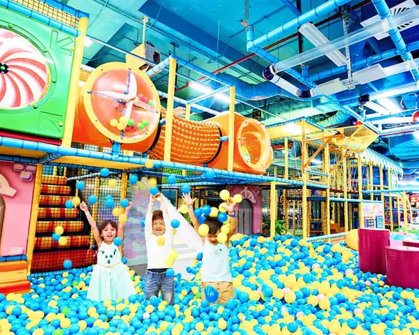 Khu Vui Chơi Giải Trí Ở Hà Nội: Địa Điểm, Giá Vé, Tiện Ích Và Lời Khuyên Cho Gia Đình