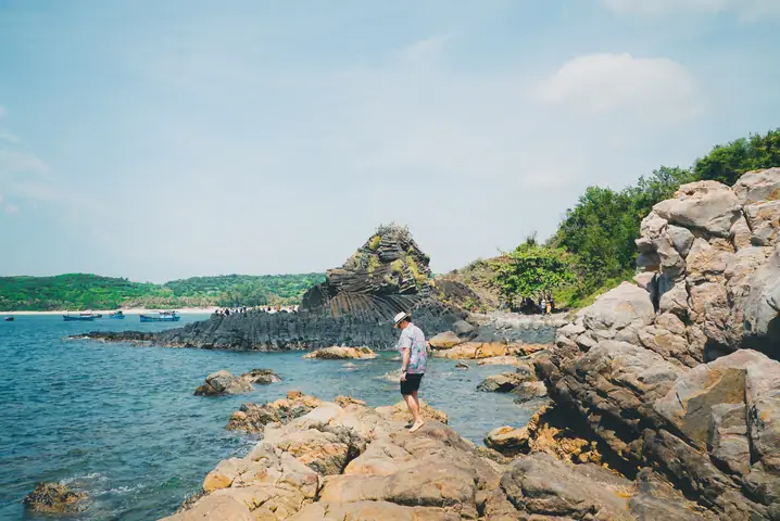 Kinh Nghiệm Du Lịch Biển Toàn Diện: Chuẩn Bị, Tiết Kiệm Và An Toàn Cho Mọi Du Khách