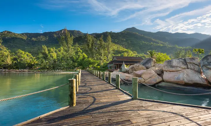 L’alya Ninh Vân Bay – Đánh Giá Chi Tiết, Tiện Nghi, Giá Phòng Và Hướng Dẫn Đặt Phòng Cho Kỳ Nghỉ Sang Trọng