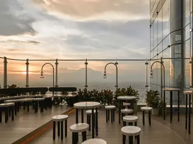 Tìm Hiểu Các Bar Tại Landmark 81 Hồ Chí Minh: Địa Điểm, Giờ Mở Cửa Và Trải Nghiệm Sky Lounge
