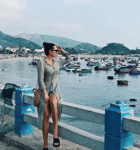 Khám Phá Làng Chài Lương Sơn Nha Trang: Hướng Dẫn Du Lịch, Điểm Đến Và Trải Nghiệm Hải Sản