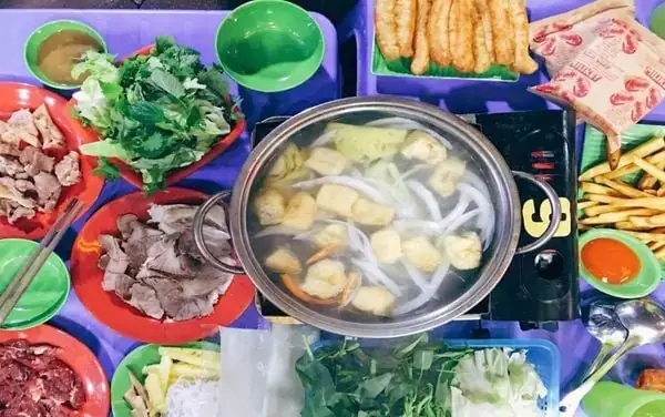 Lẩu Bò Nhúng Dấm Thái Phiên: Địa Chỉ, Thực Đơn, Giá Và Đánh Giá Chi Tiết