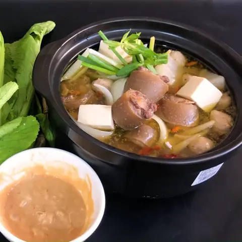 Địa Chỉ, Giá Và Thực Đơn Lẩu Đuôi Bò Quốc Tử Giám – Hướng Dẫn Chi Tiết Cho Thực Khách Hà Nội