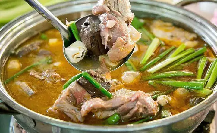 Địa Chỉ Và Cách Thưởng Thức Lẩu Vịt Nấu Chao Ngon Nhất Quận 7